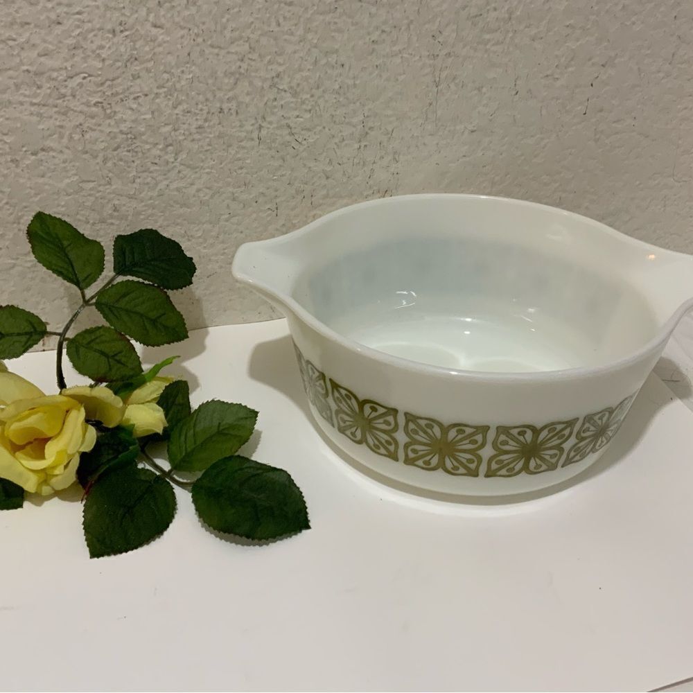 Vintage Pyrex 475-B 2 1/2 Qt. Verde Green Square Flowers Casserole Dish